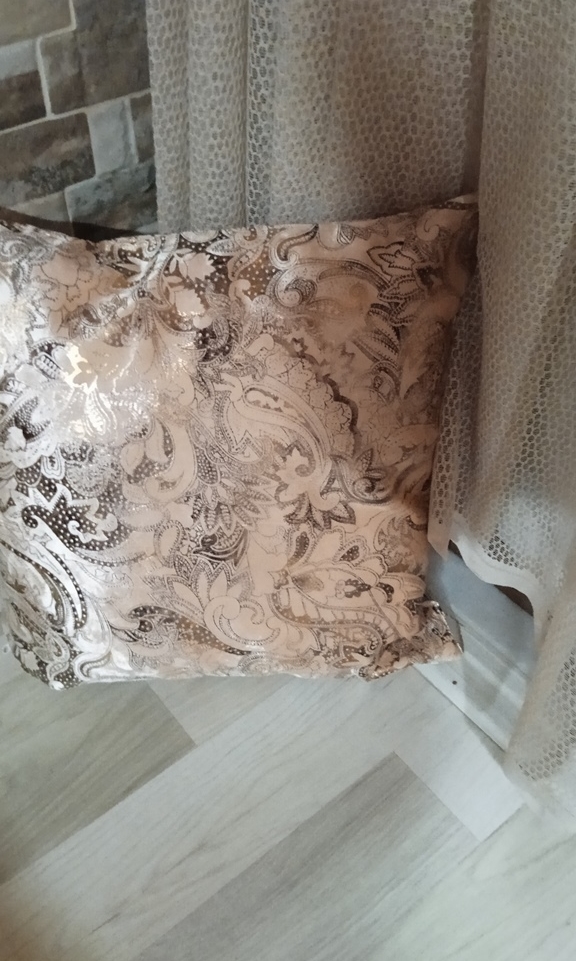 4lü Lüks Kadife Kırlent Kılıfı Bal Köpüğü 4lü Lüks Kadife Kırlent Kılıfı Bal Köpüğü