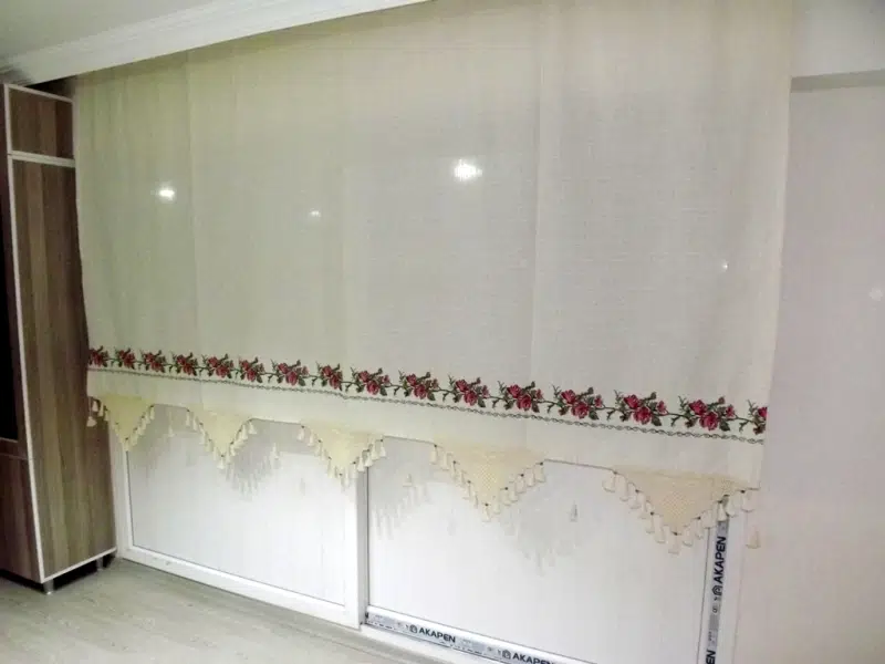 El İşi Dantelli Kanaviçe Buldan Perdesi (140*300)